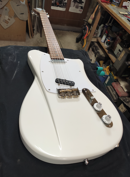 Pistol guitar – Twinlamu